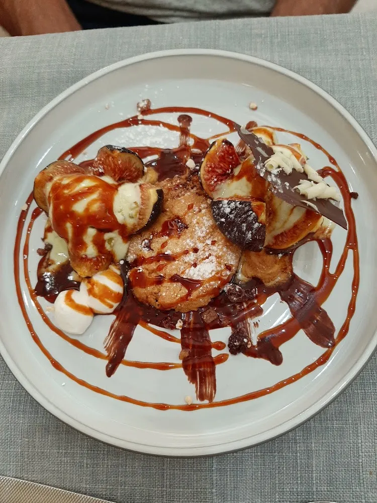 Figues Rôties Et Glace Pistache